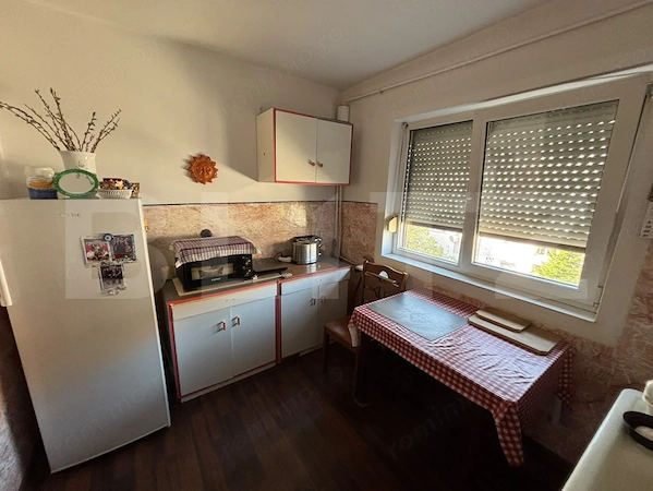 De vanzare apartament cu 2 camere in Rogerius — fotografia 3