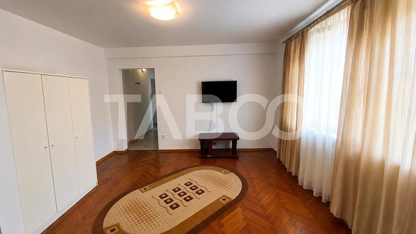 Apartament de inchiriat mobilat utilat 3 camere 56 mpu Sibiu — fotografia 3