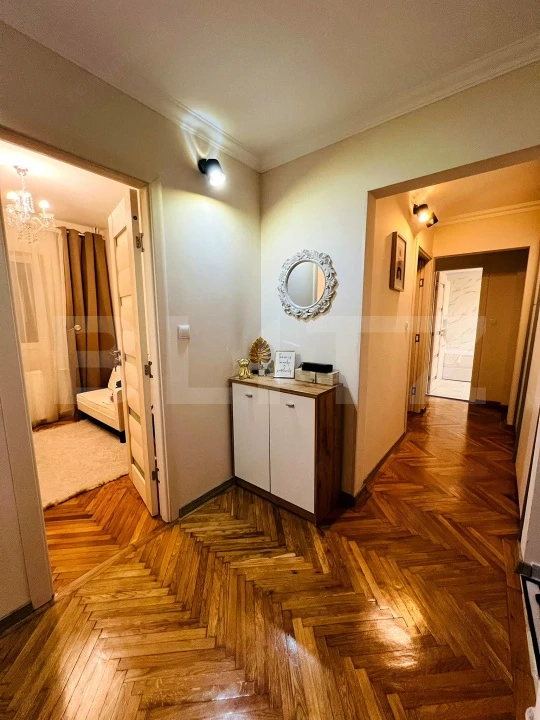 Apartament 3 camere de vanzare, 55 mp, zona Sovata — fotografia 3