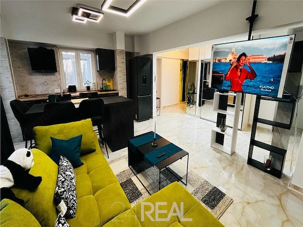 Apartament 3 camere - vedere Lacul Herastrau - Prima inchiriere — fotografia 1