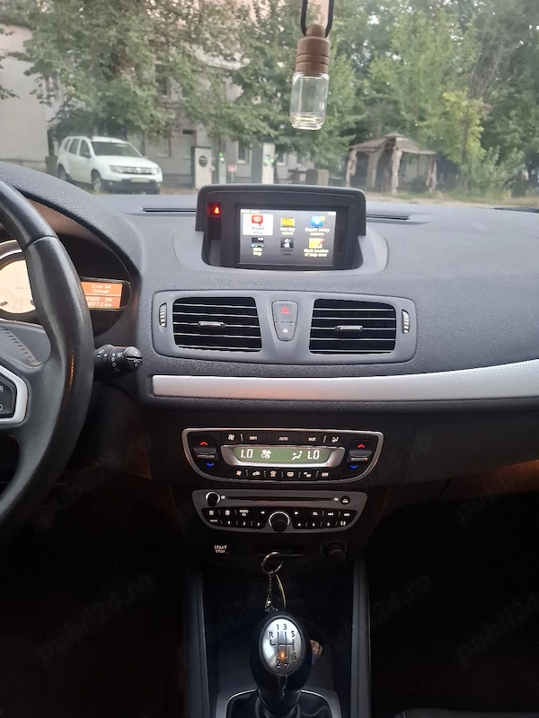 RENAULT Megane 2012 — imagine 5