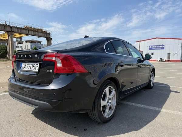 VOLVO S60 2010 — imagine 3