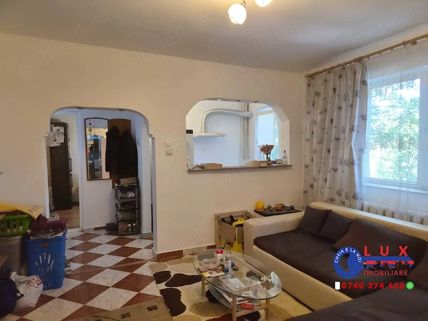 ID 3676 Apartament 3 camere de vanzare - Strada I.L.Caragiale — fotografia 3