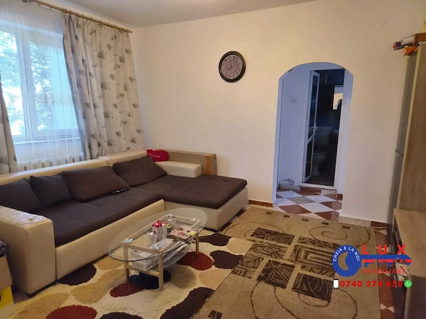 ID 3676 Apartament 3 camere de vanzare - Strada I.L.Caragiale — fotografia 1