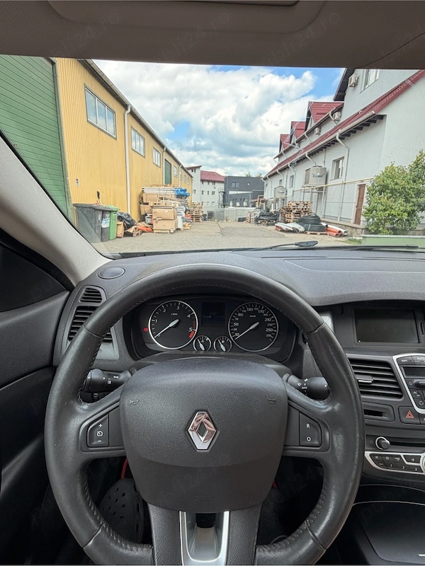 RENAULT Laguna 2010 — imagine 7