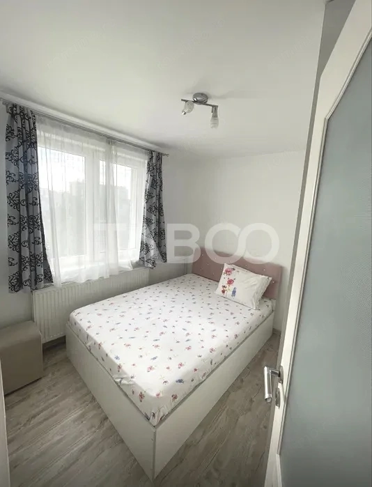 Apartament cu 2 camere de vanzare in Gheorgheni zona Square — fotografia 1