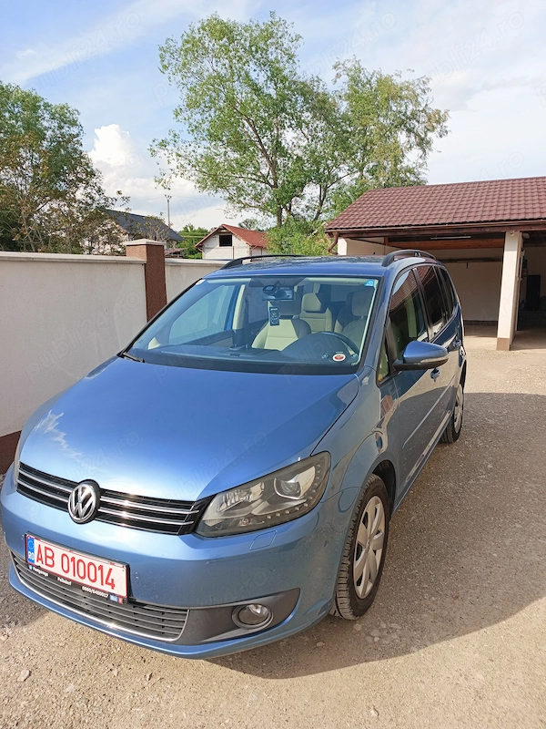 VOLKSWAGEN Touran 2013 — imagine 2