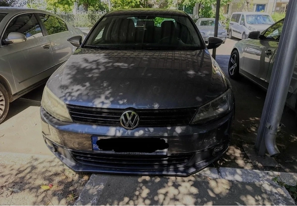 VOLKSWAGEN Jetta 2011 — imagine 4