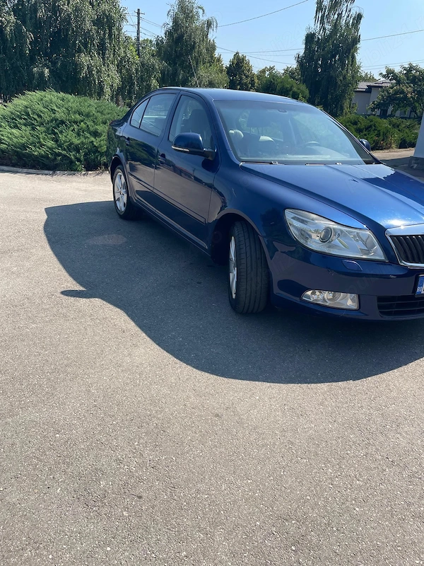 SKODA Octavia 2011 — imagine 2