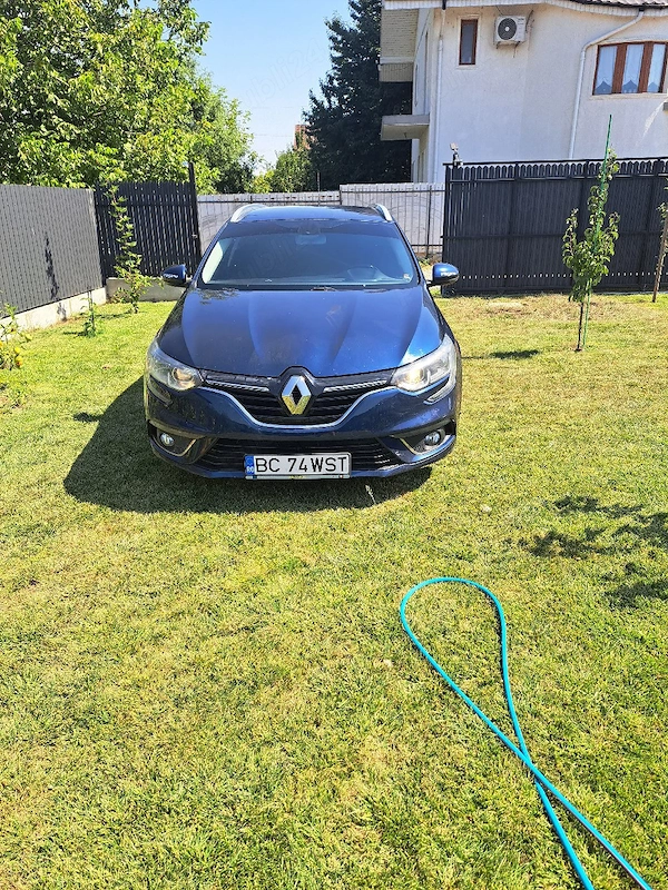 RENAULT Megane