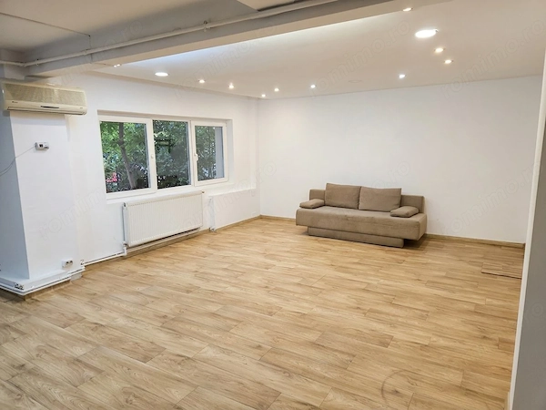 Apartament 2 camere, parter, Mall Vitan — fotografia 1