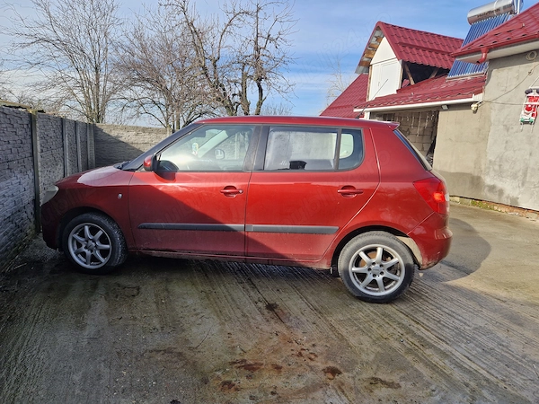 SKODA Fabia 2008 — imagine 5