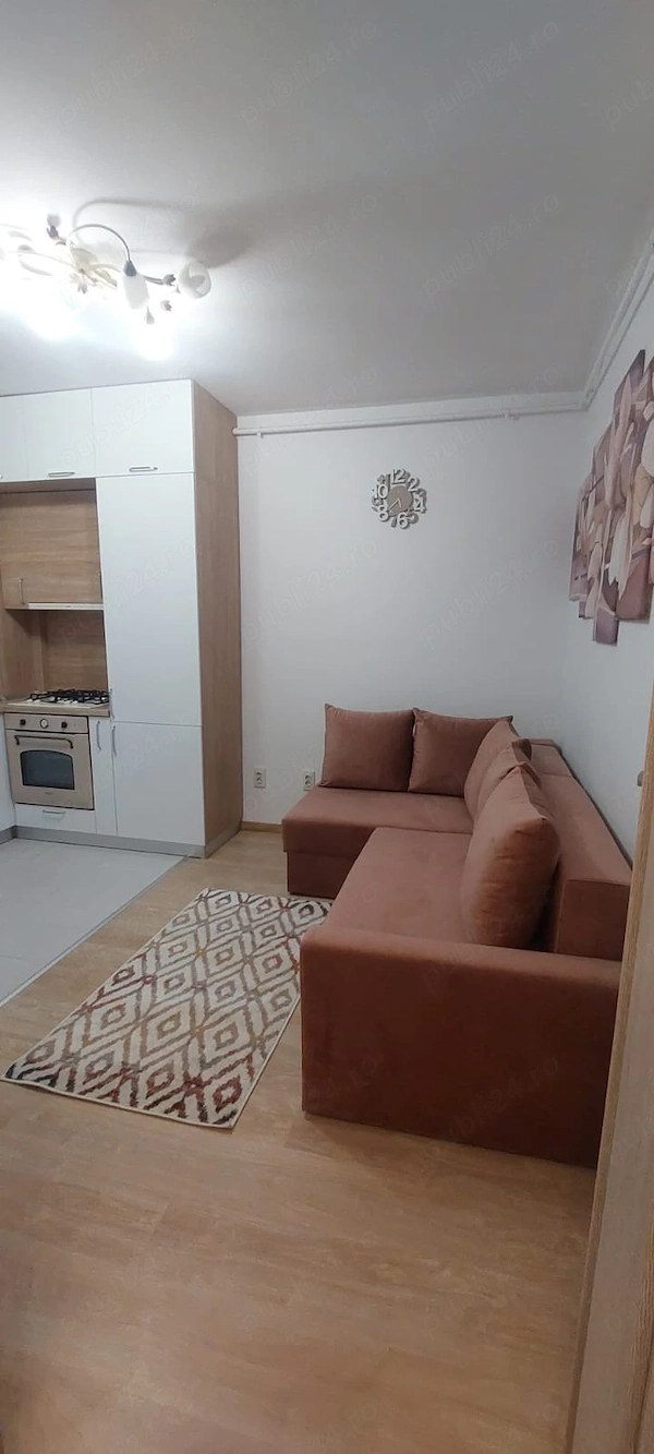 inchiriez apartament 2 camere — fotografia 1