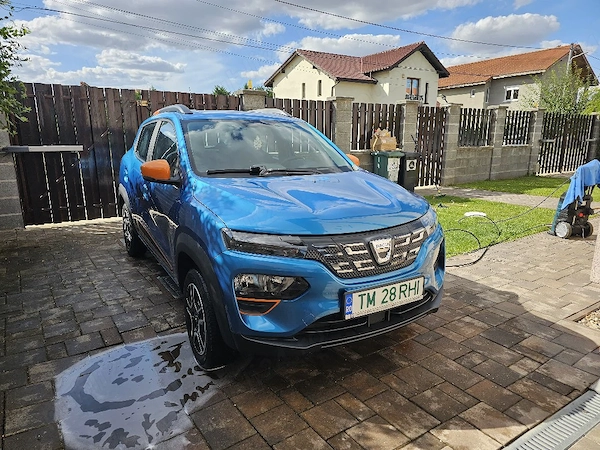 DACIA Spring