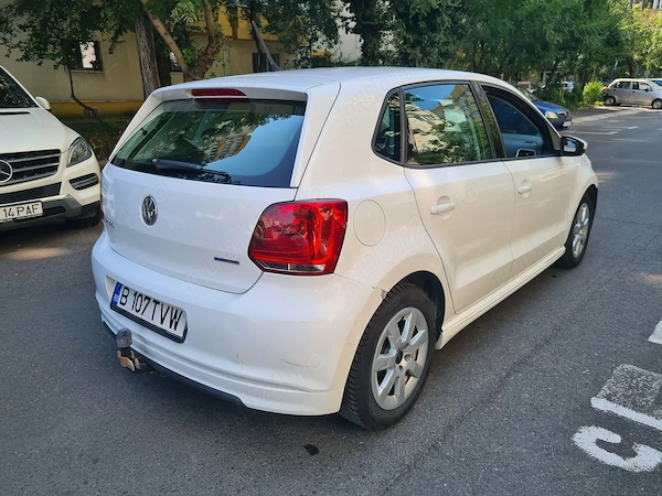 VOLKSWAGEN Polo 2011 — imagine 3