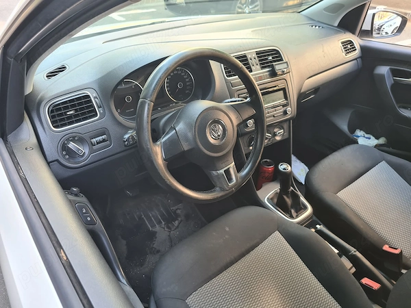 VOLKSWAGEN Polo 2011 — imagine 8