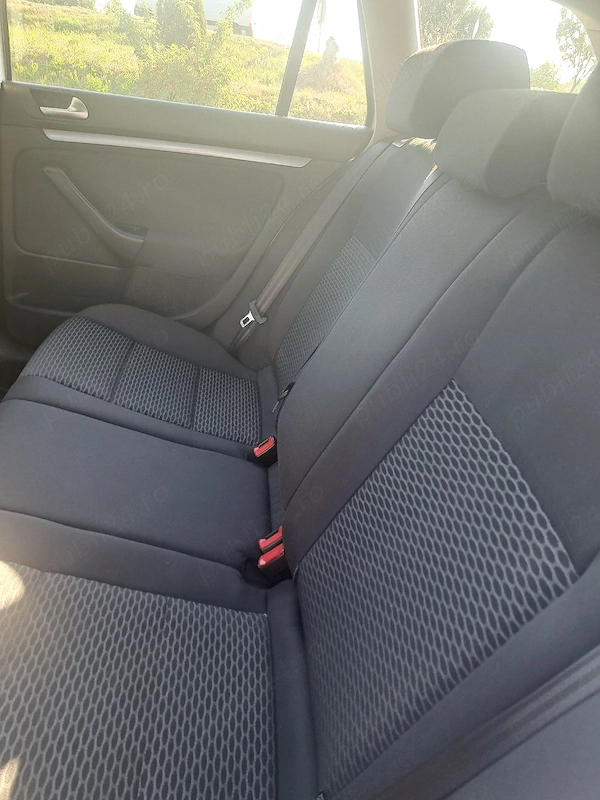 VOLKSWAGEN Golf 2010 — imagine 5
