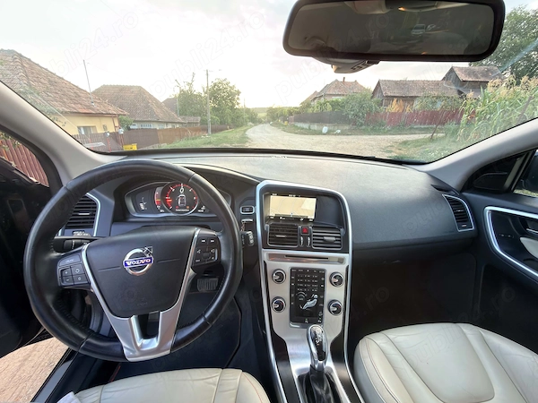 VOLVO XC60 2016 — imagine 5