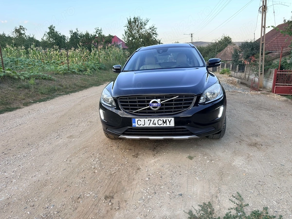 VOLVO XC60 2016 — imagine 9