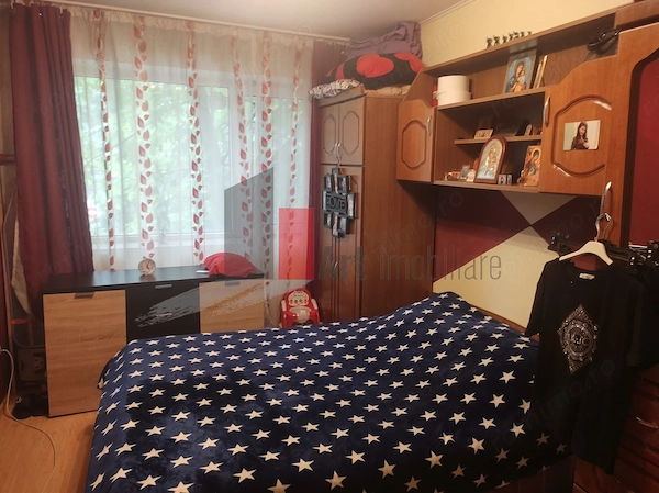 Vânzare apartament 3 camere Bd. Obregia - Turnu Măgurele — fotografia 3
