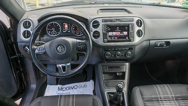 VOLKSWAGEN Tiguan 2015 — imagine 3