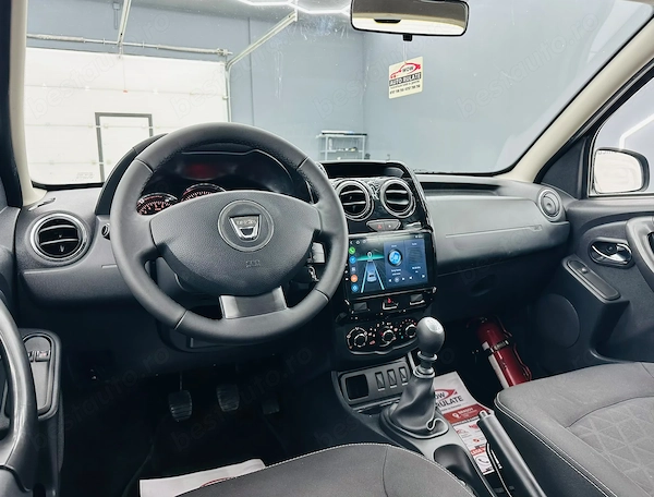 DACIA Duster 2015 — imagine 18