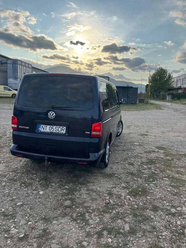 VOLKSWAGEN Transporter 2011 — imagine 10