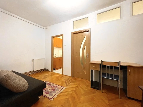 Apartament 2 camere etaj 3 - Complexul Studentesc — fotografia 1
