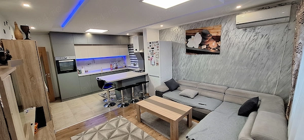 De vânzare apartament cu 3 camere și două balcoane de 60 mp utili + 5 mp cele 2 balcoane — fotografia 2