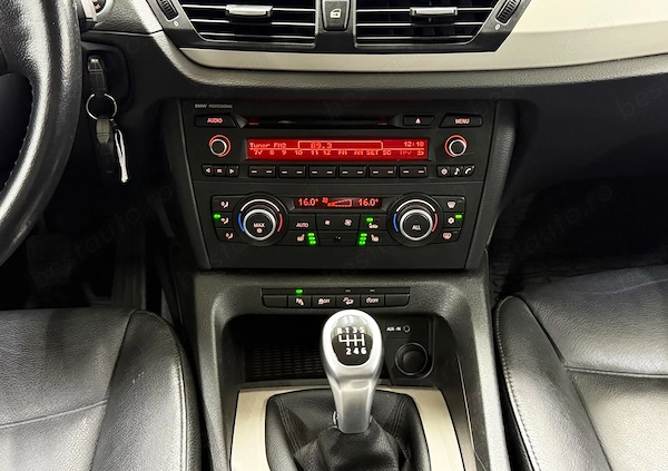 BMW X Series (Generic) 2011 — imagine 14