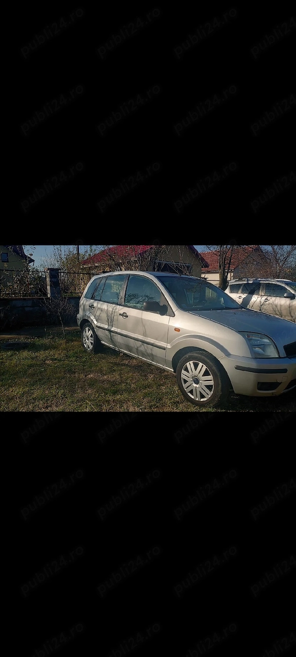 FORD Fusion 2003 — imagine 3