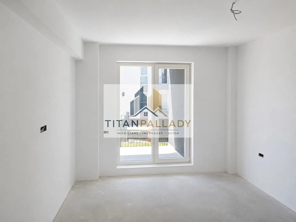 3 Cam-Gradina proprie 55mp-metrou Teclu-Bloc Boutique- Parcare Bonus — fotografia 3