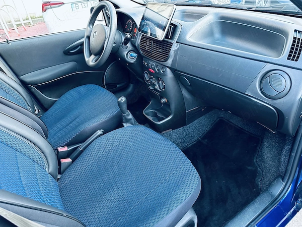FIAT Punto 2008 — imagine 7
