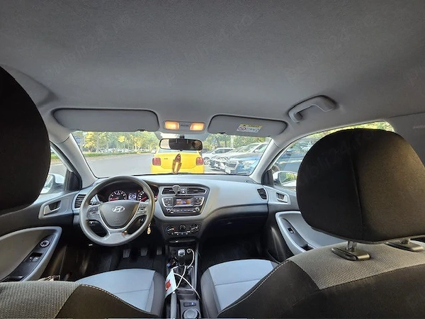 HYUNDAI i20 2019 — imagine 3