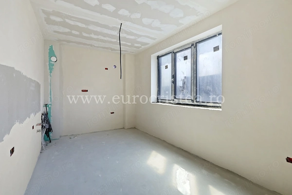 Apartament spațios cu 3 camere și terasă de 5.52 m ,în Mangalia la doar 800m de plajă — fotografia 3