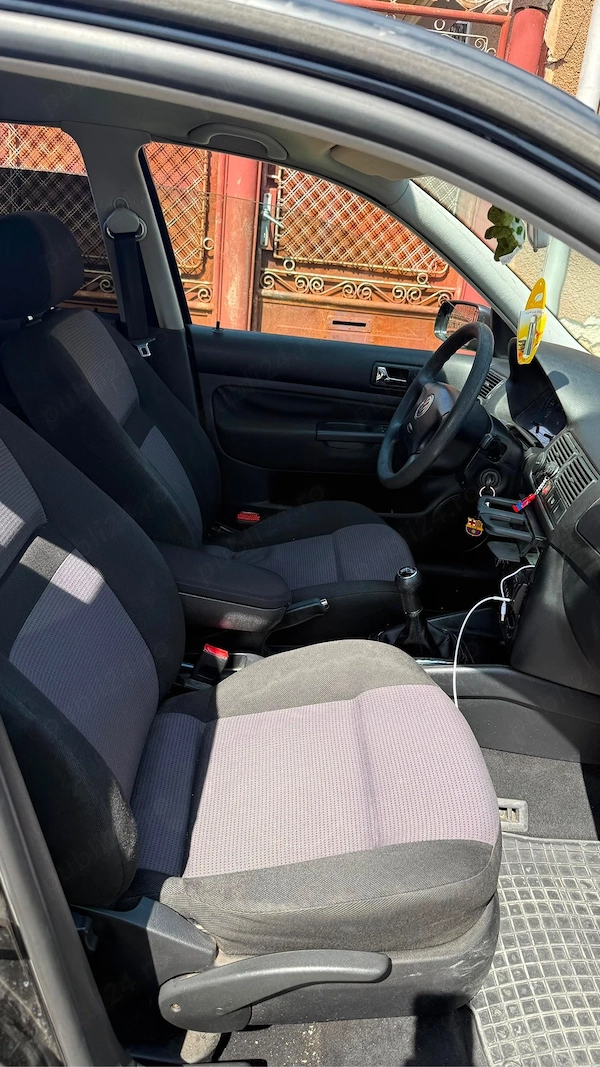 VOLKSWAGEN Golf 2002 — imagine 5