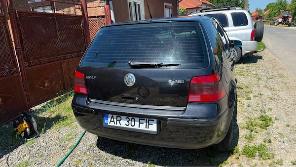 VOLKSWAGEN Golf 2002 — imagine 3