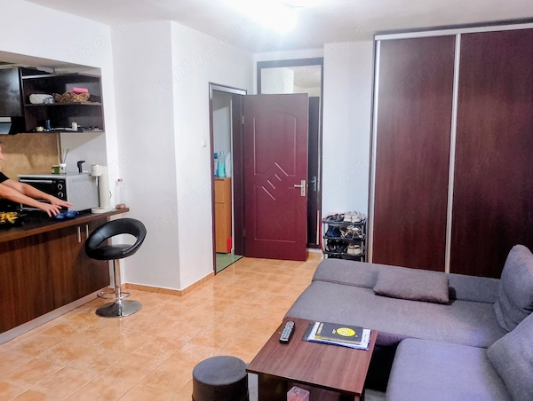 CI671 Telegrafului,3 camere,Renovat,parter — fotografia 3