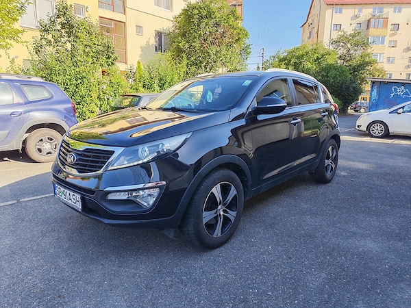 KIA Sportage 2013 — imagine 2