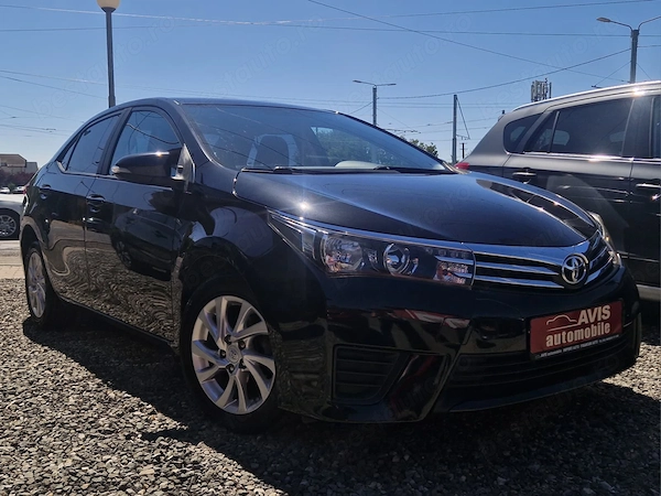 TOYOTA Corolla 2015 — imagine 2