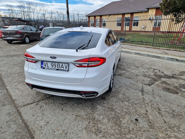 FORD Mondeo 2020 — imagine 4