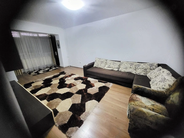 *PROPRIETAR*Inchiriez Apart. 2 camere*Et. 6 din 10*Sud*Str. Bdl. Bucuresti* — fotografia 1