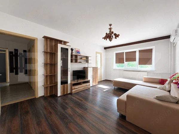 Apartament 2 camere, 53 mp, zona Pelendava , 1 Mai — fotografia 1