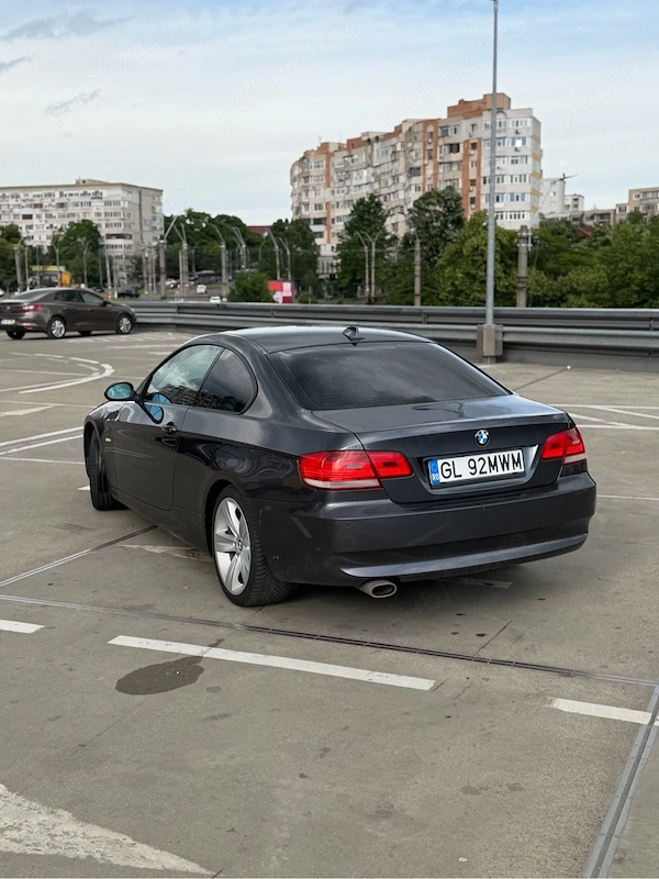 BMW 3 Series 2009 — imagine 5