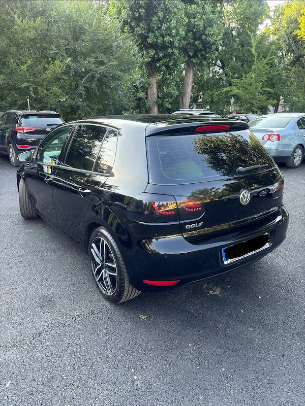 VOLKSWAGEN Golf 2010 — imagine 5