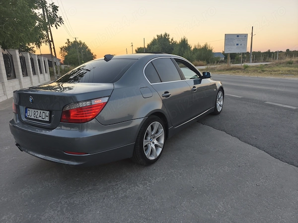BMW 5 Series 2009 — imagine 4