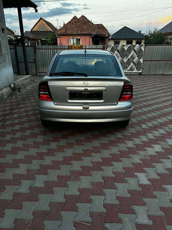 OPEL Astra 2006 — imagine 4