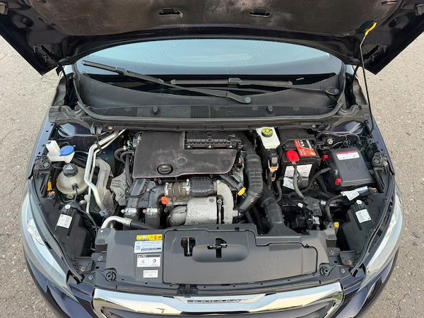 PEUGEOT 308 2016 — imagine 9