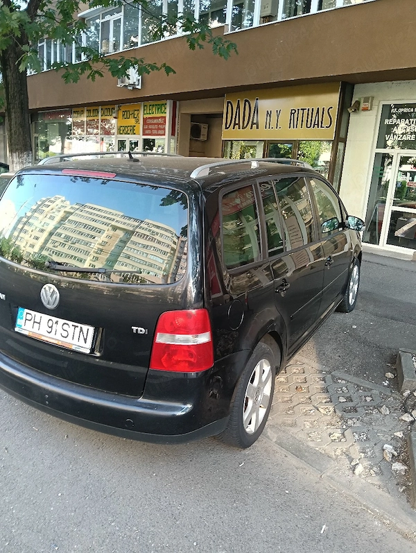 VOLKSWAGEN Touran 2005 — imagine 5