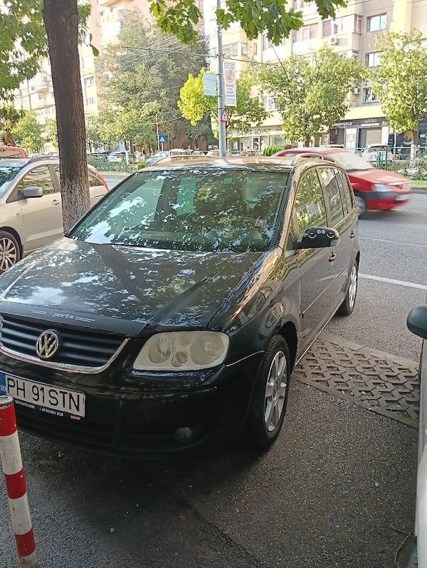 VOLKSWAGEN Touran 2005 — imagine 4